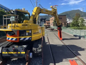 側溝浚渫細バケット